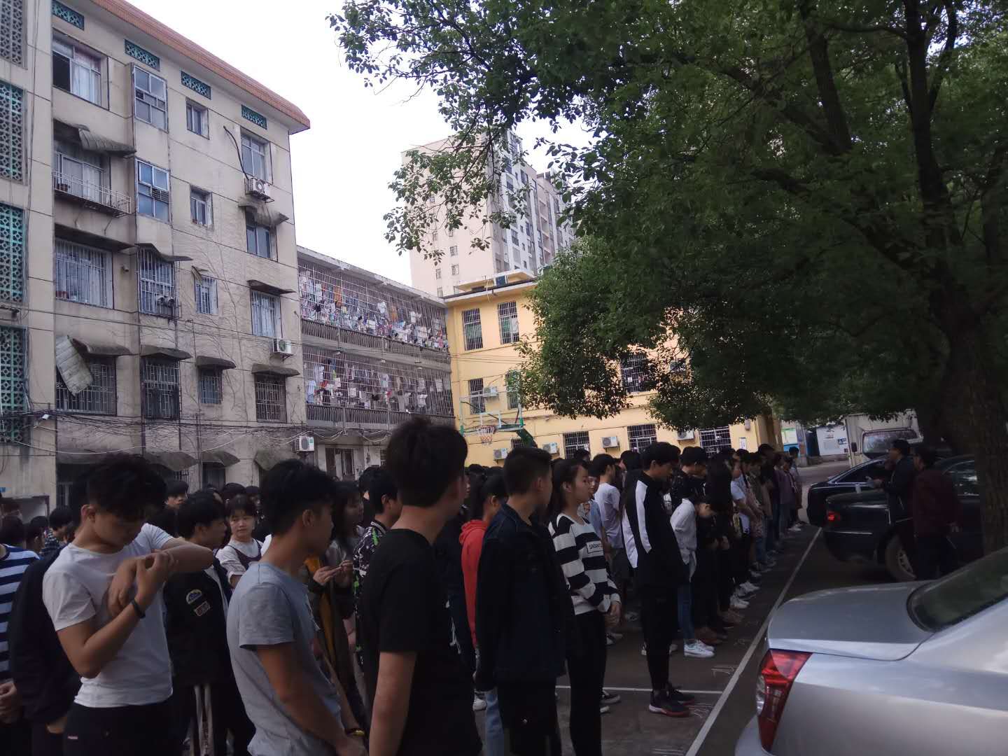 邵阳市华龙中学,邵阳中学教育,高中教育,师资雄厚,名优教师