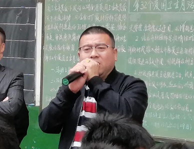 邵阳市华龙中学,邵阳中学教育,高中教育,师资雄厚,名优教师