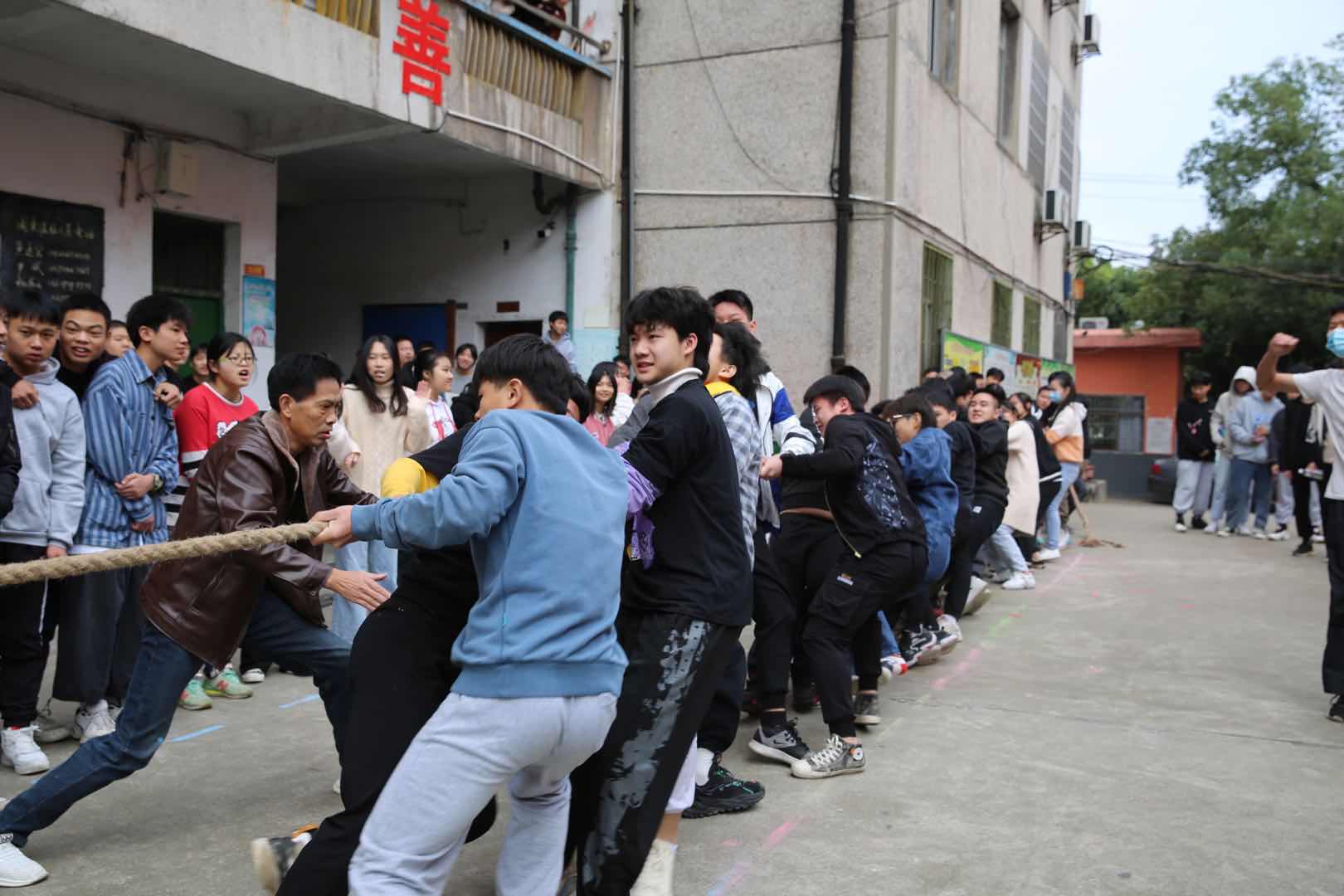 邵阳市华龙中学,邵阳中学教育,高中教育,师资雄厚,名优教师 邵阳市华龙中学,邵阳中学教育,高中教育,师资雄厚,名优教师