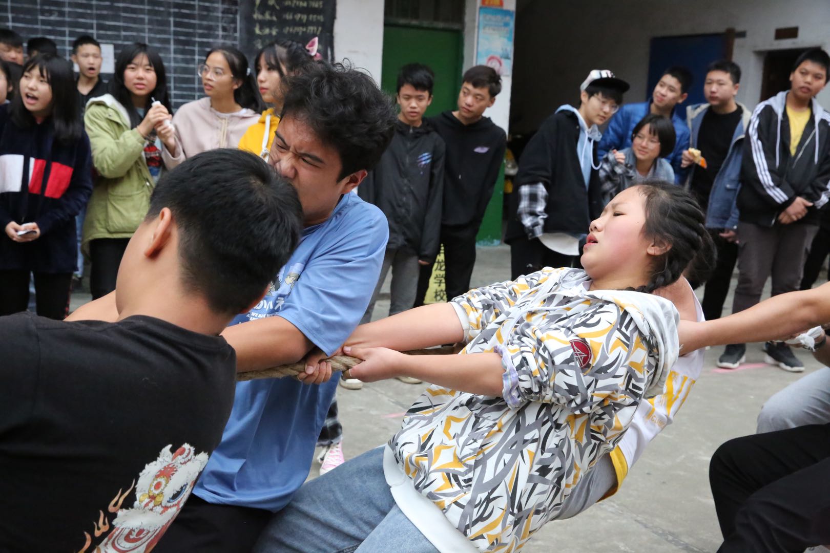 邵阳市华龙中学,邵阳中学教育,高中教育,师资雄厚,名优教师 邵阳市华龙中学,邵阳中学教育,高中教育,师资雄厚,名优教师