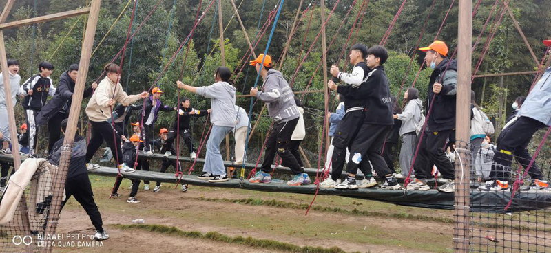 邵阳市华龙中学,邵阳中学教育,高中教育,师资雄厚,名优教师