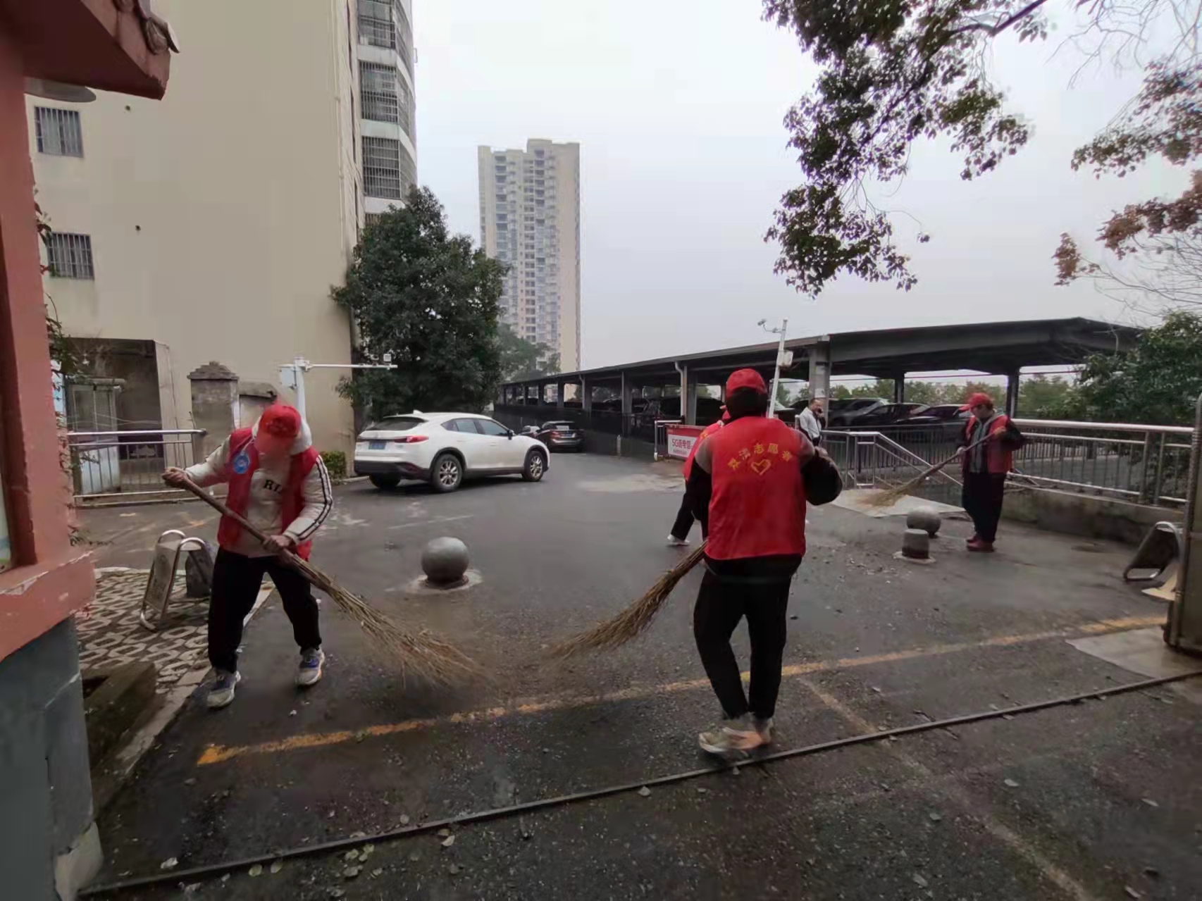 邵阳市华龙中学,邵阳中学教育,高中教育,师资雄厚,名优教师