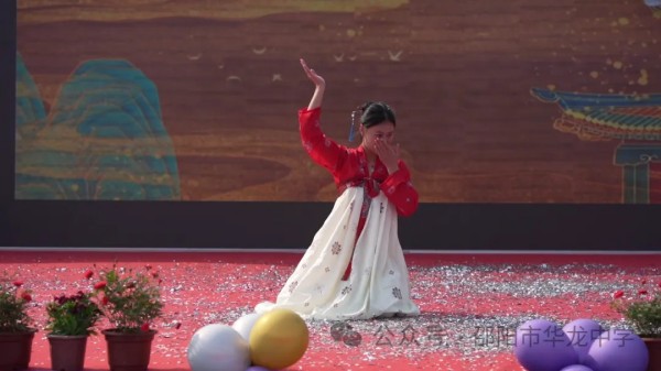 邵阳市华龙育英高级中学有限公司,邵阳中学教育,高中教育,师资雄厚,名优教师