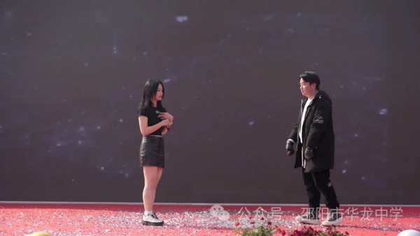 邵阳市华龙育英高级中学有限公司,邵阳中学教育,高中教育,师资雄厚,名优教师